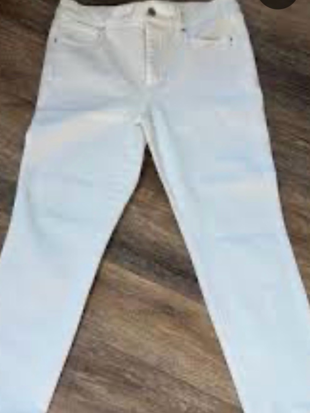 White House Black Market Women's White Skinny Jeans